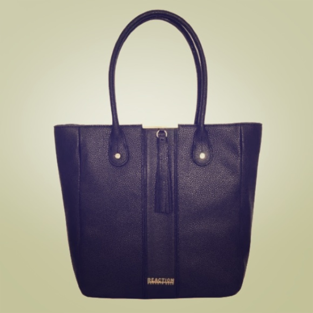 NWT, Kenneth Cole Reaction Purse
